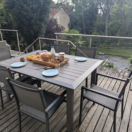 Bed & Breakfast Au Bonheur Des Voyageurs, 30' De Paris *